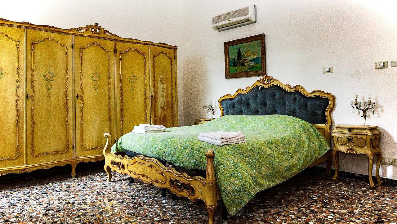 Appartamento Dei Frari Venice Luaran gambar